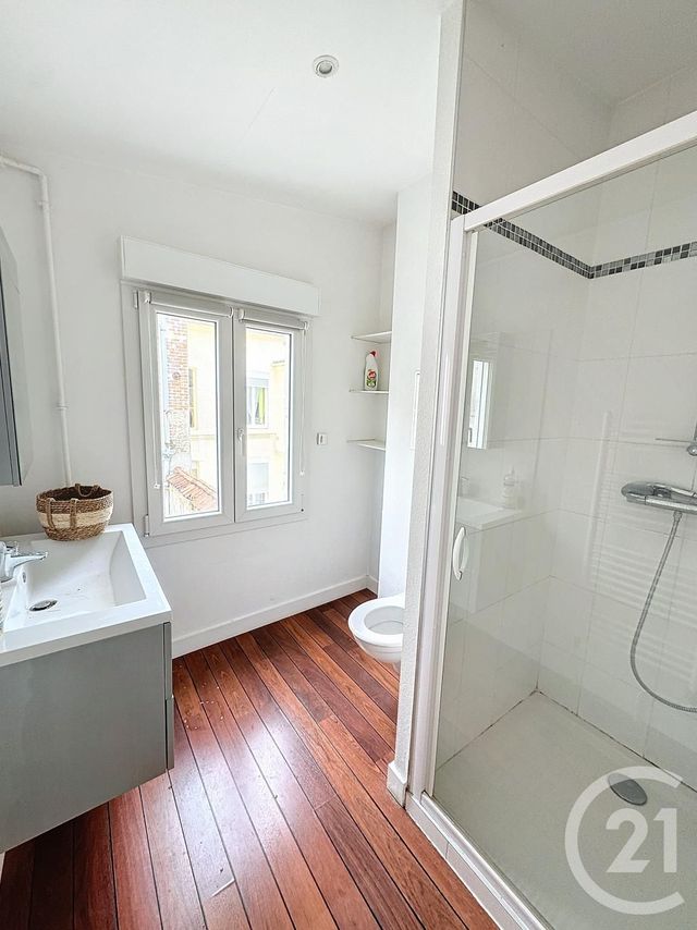 Appartement F2 à louer - 2 pièces - 62,70 m2 - Reims - 51 - CHAMPAGNE-ARDENNE