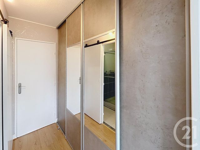 Appartement T2 à louer - 2 pièces - 48 m2 - Reims - 51 - CHAMPAGNE-ARDENNE