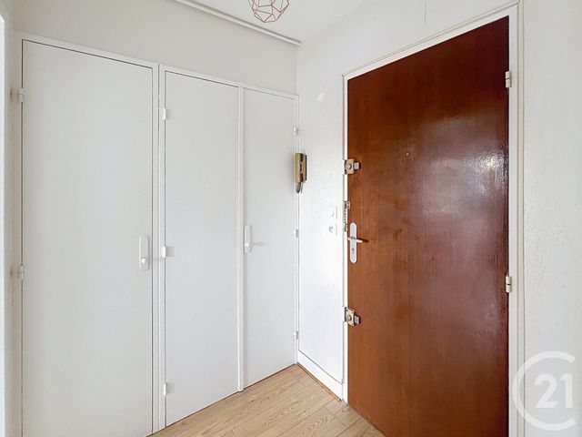 Appartement T2 à louer - 2 pièces - 48 m2 - Reims - 51 - CHAMPAGNE-ARDENNE