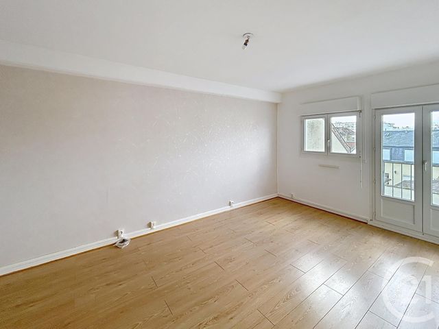 Appartement T2 à louer - 2 pièces - 48 m2 - Reims - 51 - CHAMPAGNE-ARDENNE