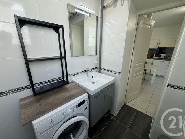 Appartement F1 à louer - 1 pièce - 18 m2 - Reims - 51 - CHAMPAGNE-ARDENNE