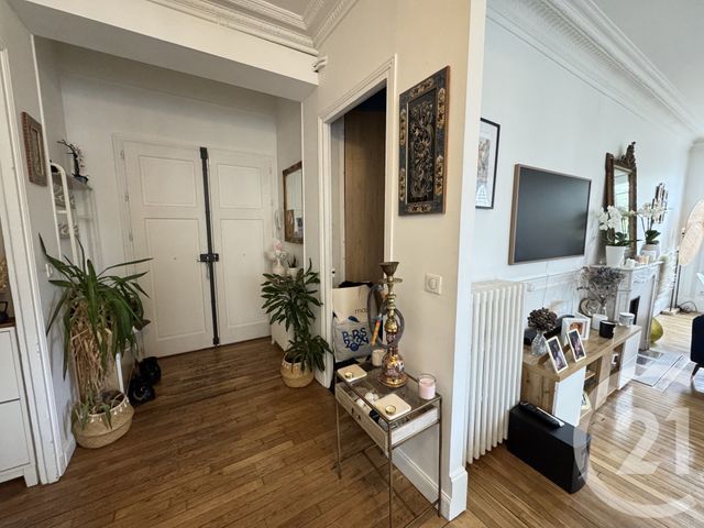 Appartement F5 &agrave; louer - 5 pi&egrave;ces - 124,14 m2 - Reims - 51 - CHAMPAGNE-ARDENNE