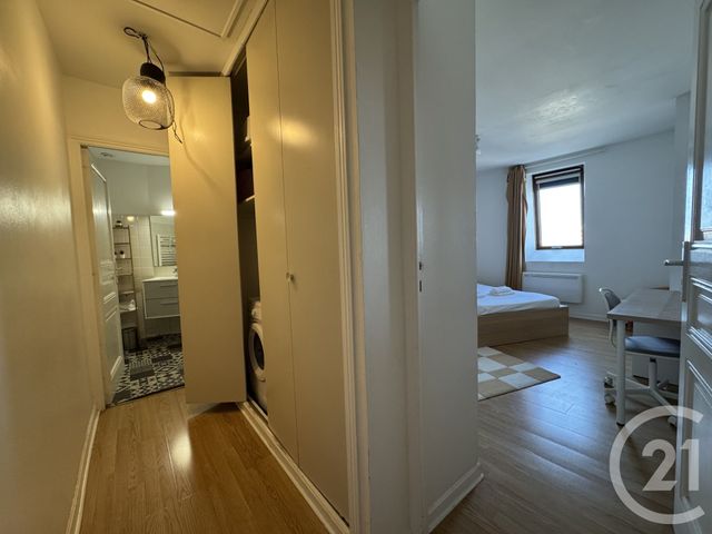 Appartement F4 &agrave; louer - 4 pi&egrave;ces - 79,21 m2 - Reims - 51 - CHAMPAGNE-ARDENNE