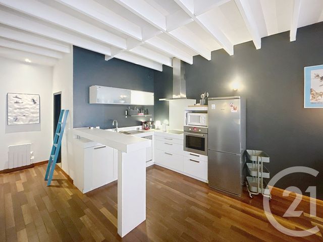 Appartement Duplex &agrave; louer - 3 pi&egrave;ces - 78 m2 - Reims - 51 - CHAMPAGNE-ARDENNE