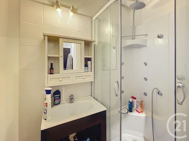 Appartement T2 &agrave; louer - 2 pi&egrave;ces - 35,55 m2 - Reims - 51 - CHAMPAGNE-ARDENNE