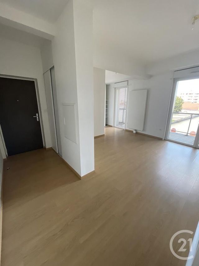 Appartement F2 &agrave; louer - 2 pi&egrave;ces - 47,30 m2 - Reims - 51 - CHAMPAGNE-ARDENNE