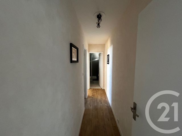 Appartement T3 &agrave; louer - 3 pi&egrave;ces - 76 m2 - Reims - 51 - CHAMPAGNE-ARDENNE