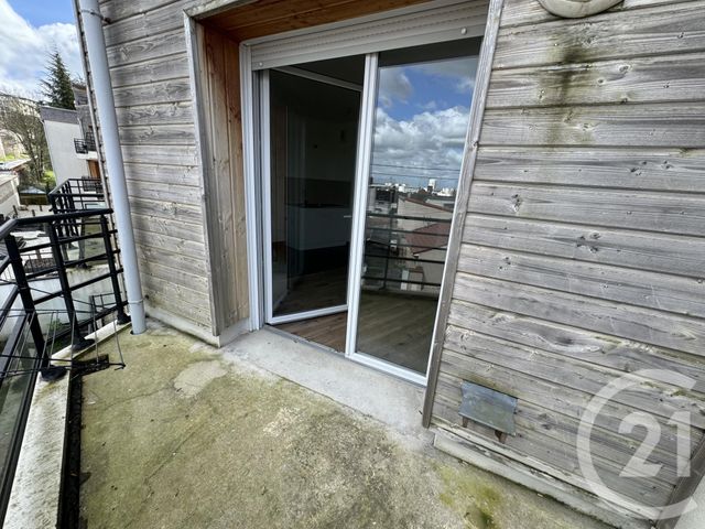 Appartement F2 &agrave; louer - 2 pi&egrave;ces - 42 m2 - Reims - 51 - CHAMPAGNE-ARDENNE