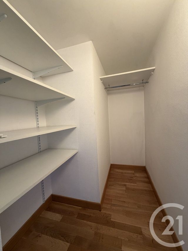 Appartement F2 &agrave; louer - 2 pi&egrave;ces - 42 m2 - Reims - 51 - CHAMPAGNE-ARDENNE