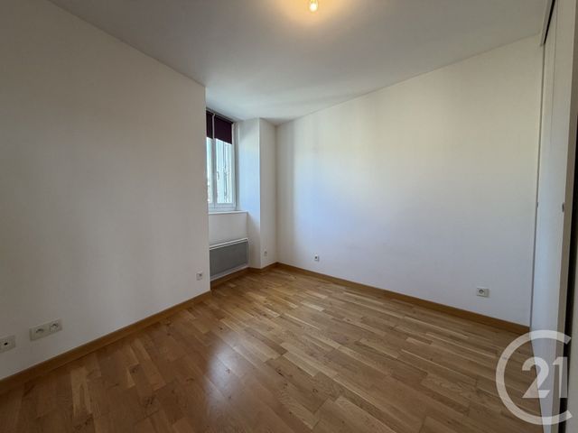 Appartement F2 &agrave; louer - 2 pi&egrave;ces - 42 m2 - Reims - 51 - CHAMPAGNE-ARDENNE