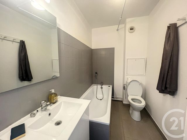 Appartement F1 &agrave; louer - 1 pi&egrave;ce - 27,49 m2 - Reims - 51 - CHAMPAGNE-ARDENNE