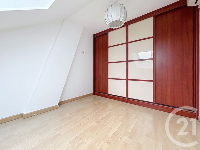 Appartement T4 &agrave; louer - 4 pi&egrave;ces - 81,13 m2 - Reims - 51 - CHAMPAGNE-ARDENNE