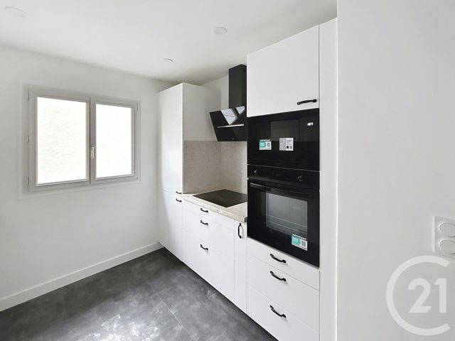 Appartement T4 &agrave; louer - 4 pi&egrave;ces - 81,13 m2 - Reims - 51 - CHAMPAGNE-ARDENNE