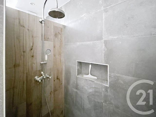 Appartement T4 &agrave; louer - 4 pi&egrave;ces - 81,13 m2 - Reims - 51 - CHAMPAGNE-ARDENNE