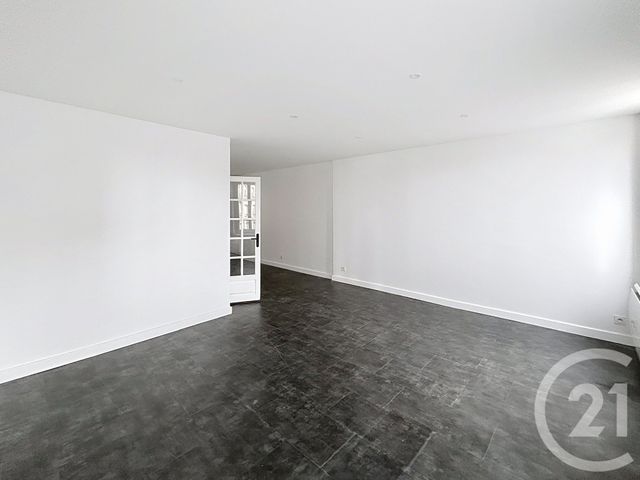 Appartement T4 &agrave; louer - 4 pi&egrave;ces - 81,13 m2 - Reims - 51 - CHAMPAGNE-ARDENNE