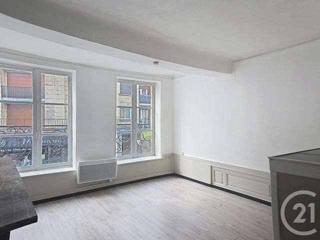 Appartement F1 bis &agrave; vendre - 2 pi&egrave;ces - 42,80 m2 - Sedan - 08 - CHAMPAGNE-ARDENNE