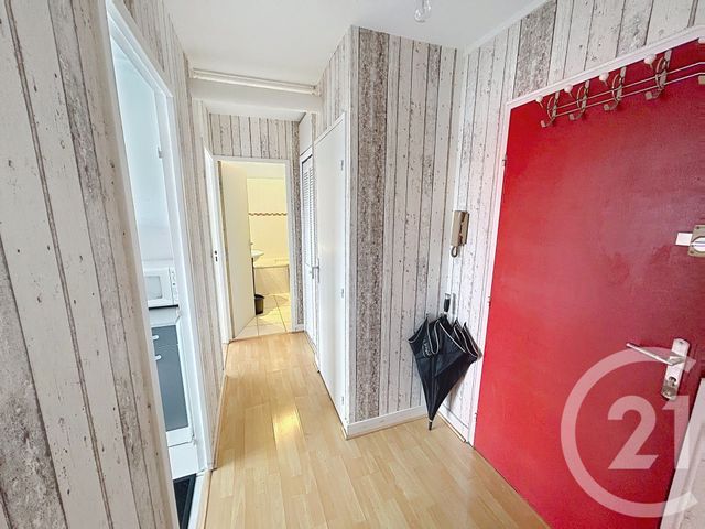 Appartement T2 &agrave; louer - 2 pi&egrave;ces - 44,16 m2 - Reims - 51 - CHAMPAGNE-ARDENNE