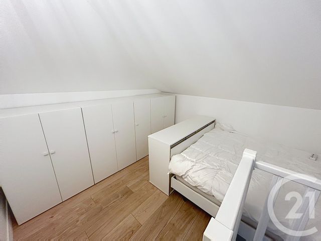 Appartement T2 &agrave; louer - 2 pi&egrave;ces - 21,50 m2 - Reims - 51 - CHAMPAGNE-ARDENNE