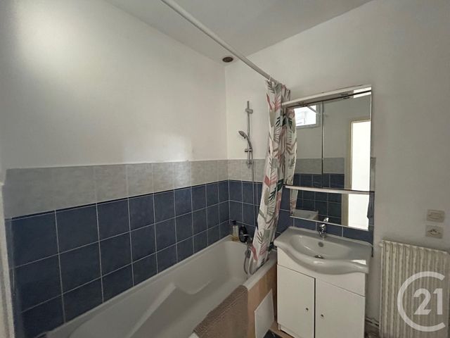 Appartement T5 &agrave; louer - 5 pi&egrave;ces - 123 m2 - Reims - 51 - CHAMPAGNE-ARDENNE