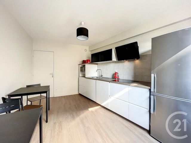 Appartement F5 &agrave; louer - 5 pi&egrave;ces - 129,20 m2 - Reims - 51 - CHAMPAGNE-ARDENNE