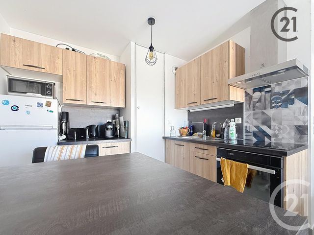 Appartement F2 &agrave; louer - 2 pi&egrave;ces - 49,96 m2 - Tinqueux - 51 - CHAMPAGNE-ARDENNE
