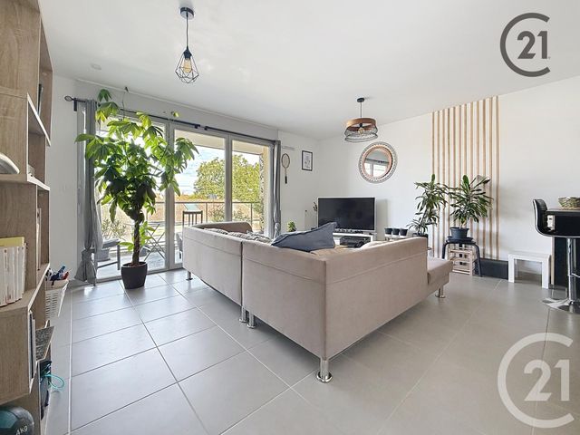 Appartement F2 &agrave; louer - 2 pi&egrave;ces - 49,96 m2 - Tinqueux - 51 - CHAMPAGNE-ARDENNE