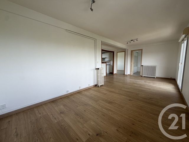 Appartement F3 &agrave; louer - 3 pi&egrave;ces - 64 m2 - Reims - 51 - CHAMPAGNE-ARDENNE