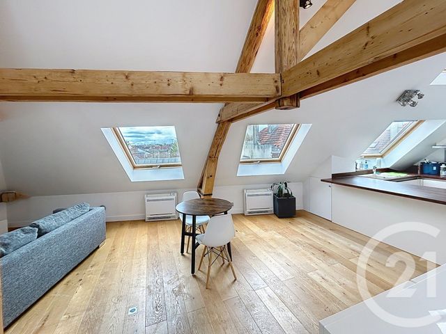 Appartement T2 &agrave; louer - 2 pi&egrave;ces - 55,56 m2 - Reims - 51 - CHAMPAGNE-ARDENNE
