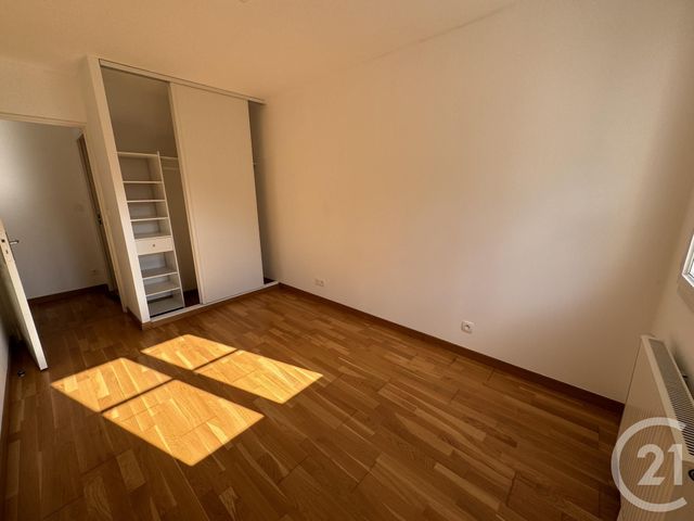 Appartement F3 &agrave; louer - 3 pi&egrave;ces - 63,60 m2 - Reims - 51 - CHAMPAGNE-ARDENNE