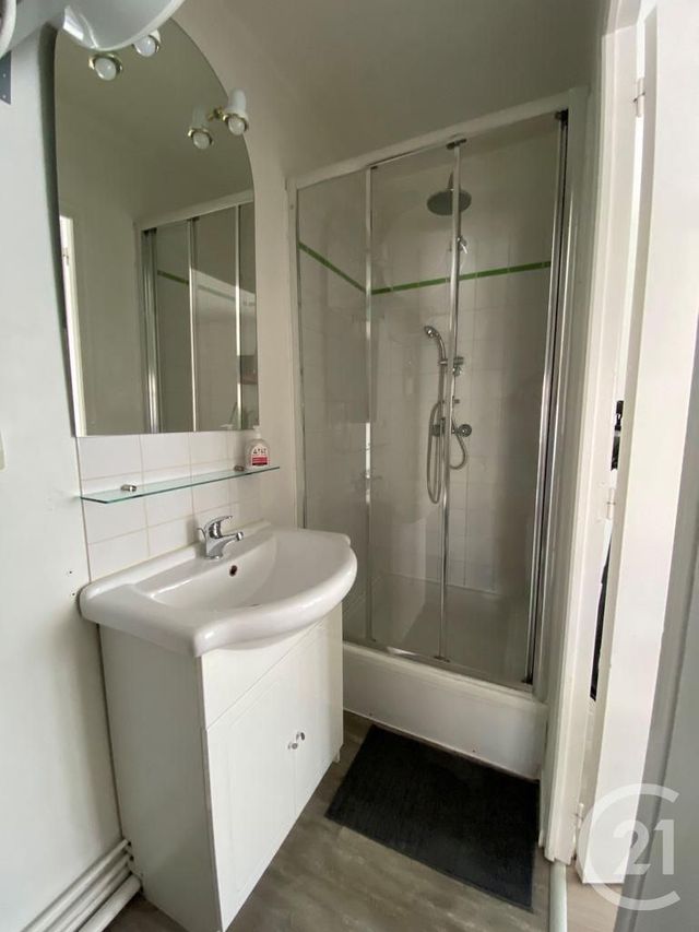 Appartement Studio &agrave; louer - 1 pi&egrave;ce - 20,10 m2 - Reims - 51 - CHAMPAGNE-ARDENNE