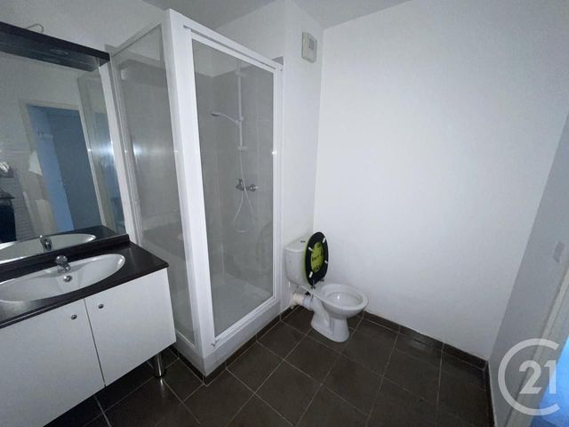 Appartement F2 &agrave; louer - 2 pi&egrave;ces - 40 m2 - Reims - 51 - CHAMPAGNE-ARDENNE
