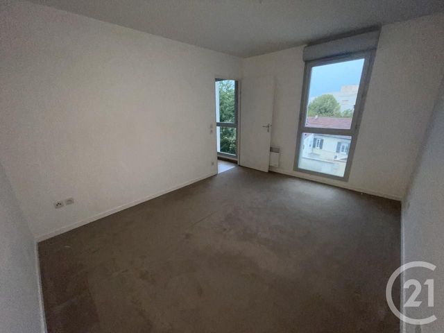 Appartement F2 &agrave; louer - 2 pi&egrave;ces - 40 m2 - Reims - 51 - CHAMPAGNE-ARDENNE