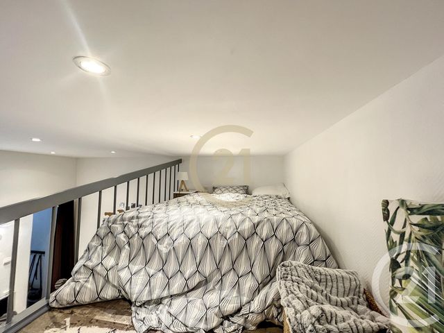 Appartement Studio &agrave; louer - 1 pi&egrave;ce - 29 m2 - Reims - 51 - CHAMPAGNE-ARDENNE