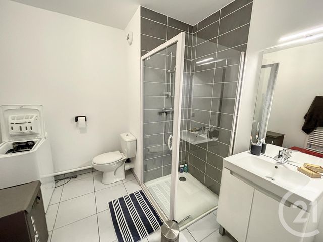 Appartement F2 &agrave; louer - 2 pi&egrave;ces - 46,79 m2 - Reims - 51 - CHAMPAGNE-ARDENNE