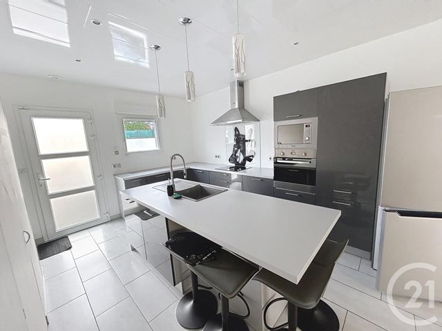 Maison &agrave; louer - 3 pi&egrave;ces - 84,65 m2 - Reims - 51 - CHAMPAGNE-ARDENNE