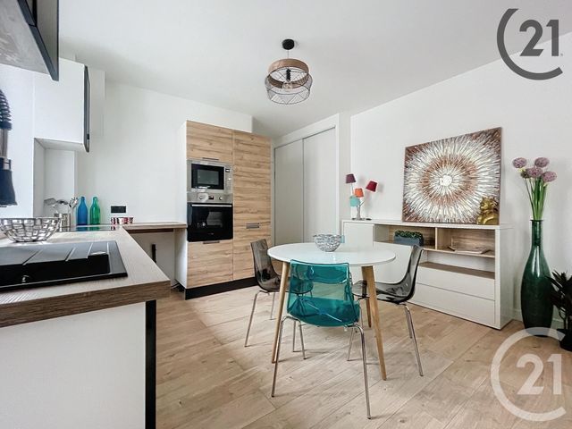 Appartement F3 &agrave; louer - 3 pi&egrave;ces - 57,71 m2 - Reims - 51 - CHAMPAGNE-ARDENNE