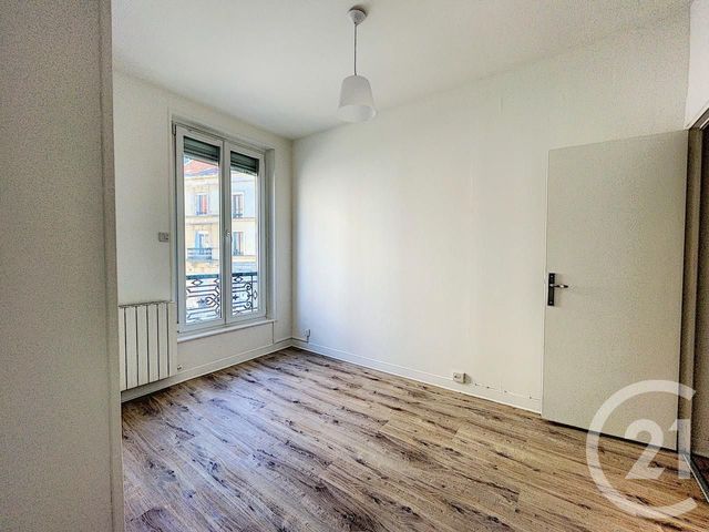 Appartement F1 &agrave; louer - 1 pi&egrave;ce - 15,10 m2 - Reims - 51 - CHAMPAGNE-ARDENNE