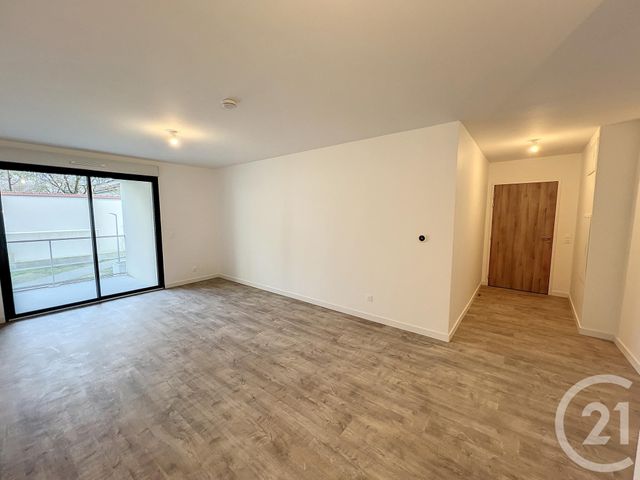 Appartement F2 &agrave; louer - 2 pi&egrave;ces - 45,30 m2 - Reims - 51 - CHAMPAGNE-ARDENNE