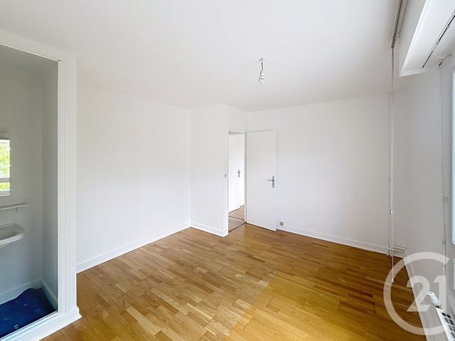 Appartement T5 &agrave; louer - 5 pi&egrave;ces - 110,57 m2 - Reims - 51 - CHAMPAGNE-ARDENNE