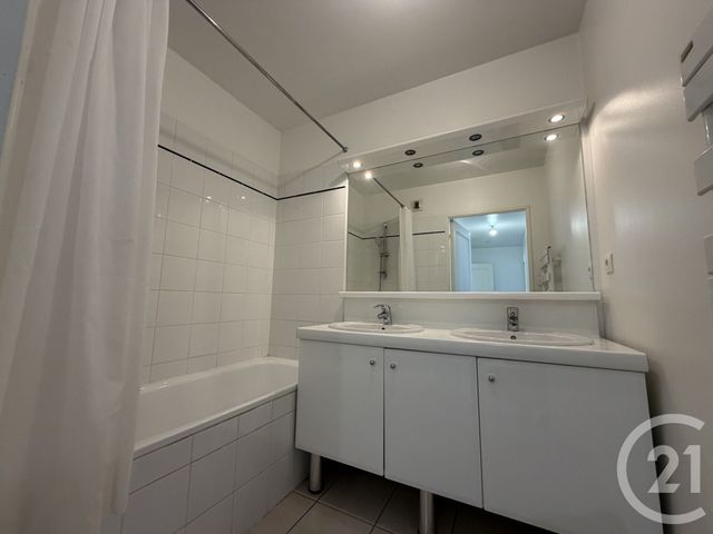 Appartement F5 &agrave; louer - 5 pi&egrave;ces - 89,07 m2 - Reims - 51 - CHAMPAGNE-ARDENNE