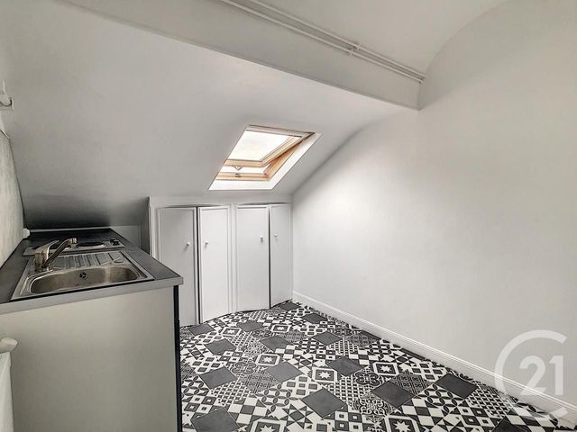 Appartement F1 bis &agrave; louer - 2 pi&egrave;ces - 36,35 m2 - Reims - 51 - CHAMPAGNE-ARDENNE