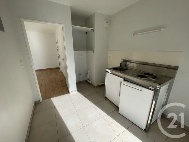 Appartement F1 &agrave; louer - 1 pi&egrave;ce - 35,60 m2 - Reims - 51 - CHAMPAGNE-ARDENNE
