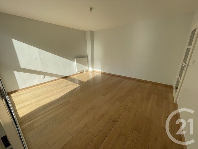 Appartement F1 &agrave; louer - 1 pi&egrave;ce - 35,60 m2 - Reims - 51 - CHAMPAGNE-ARDENNE