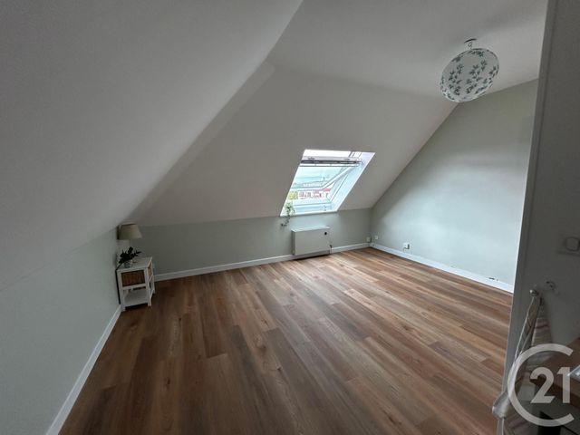 Appartement Studio &agrave; louer - 1 pi&egrave;ce - 14,81 m2 - Reims - 51 - CHAMPAGNE-ARDENNE