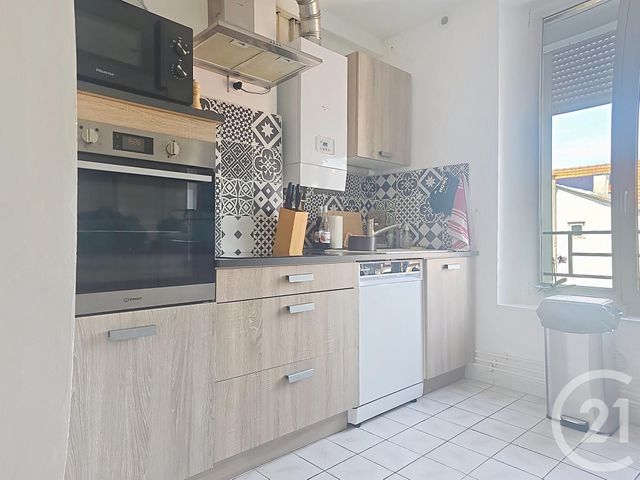 Appartement F3 &agrave; louer - 3 pi&egrave;ces - 58,72 m2 - Reims - 51 - CHAMPAGNE-ARDENNE