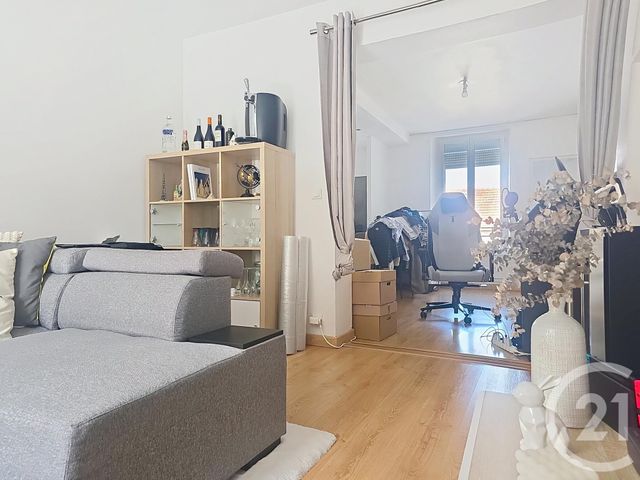 Appartement F3 &agrave; louer - 3 pi&egrave;ces - 58,72 m2 - Reims - 51 - CHAMPAGNE-ARDENNE