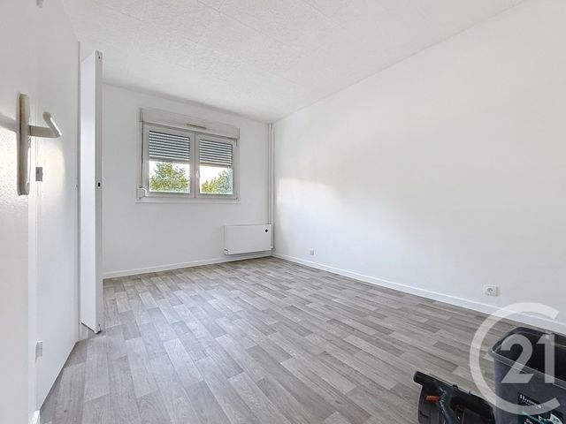 Appartement T2 &agrave; louer - 2 pi&egrave;ces - 59,54 m2 - Reims - 51 - CHAMPAGNE-ARDENNE