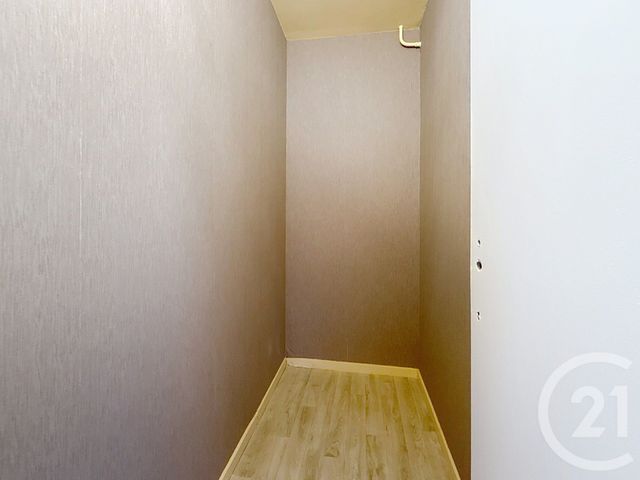 Appartement T2 &agrave; louer - 2 pi&egrave;ces - 59,54 m2 - Reims - 51 - CHAMPAGNE-ARDENNE