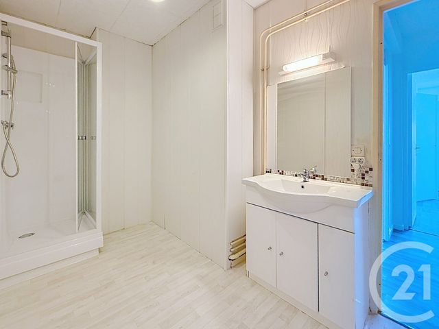 Appartement T2 &agrave; louer - 2 pi&egrave;ces - 59,54 m2 - Reims - 51 - CHAMPAGNE-ARDENNE