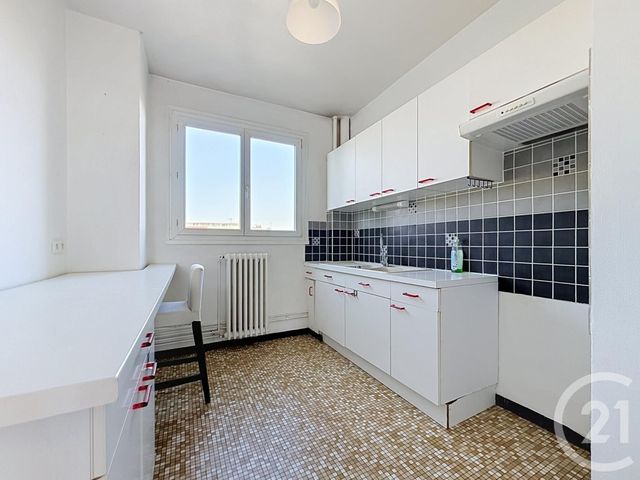 Appartement F3 &agrave; vendre - 3 pi&egrave;ces - 68,20 m2 - Reims - 51 - CHAMPAGNE-ARDENNE